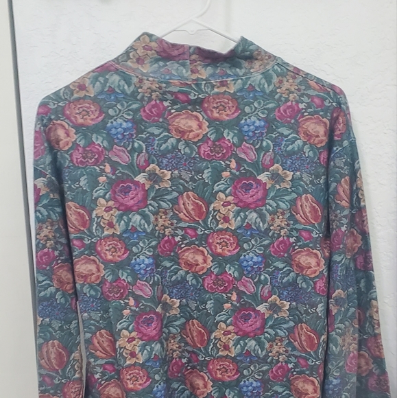 Vintage LL Bean Floral Turtleneck - Picture 3 of 3